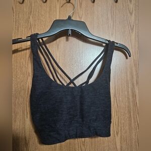 Victoria’s Secret On Point Marled Black and Gray Strappy Racerback Sports Bra!